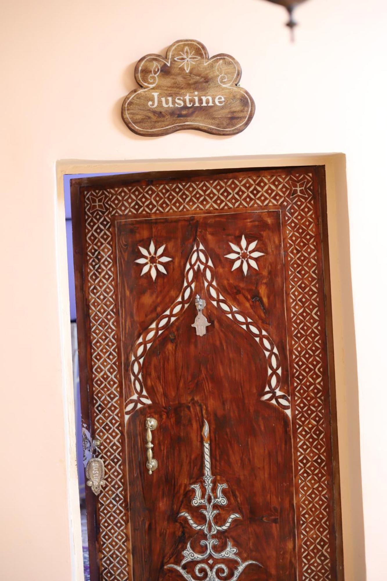 Dar Ilyana Hotel Ait Tiourhza Ngoại thất bức ảnh