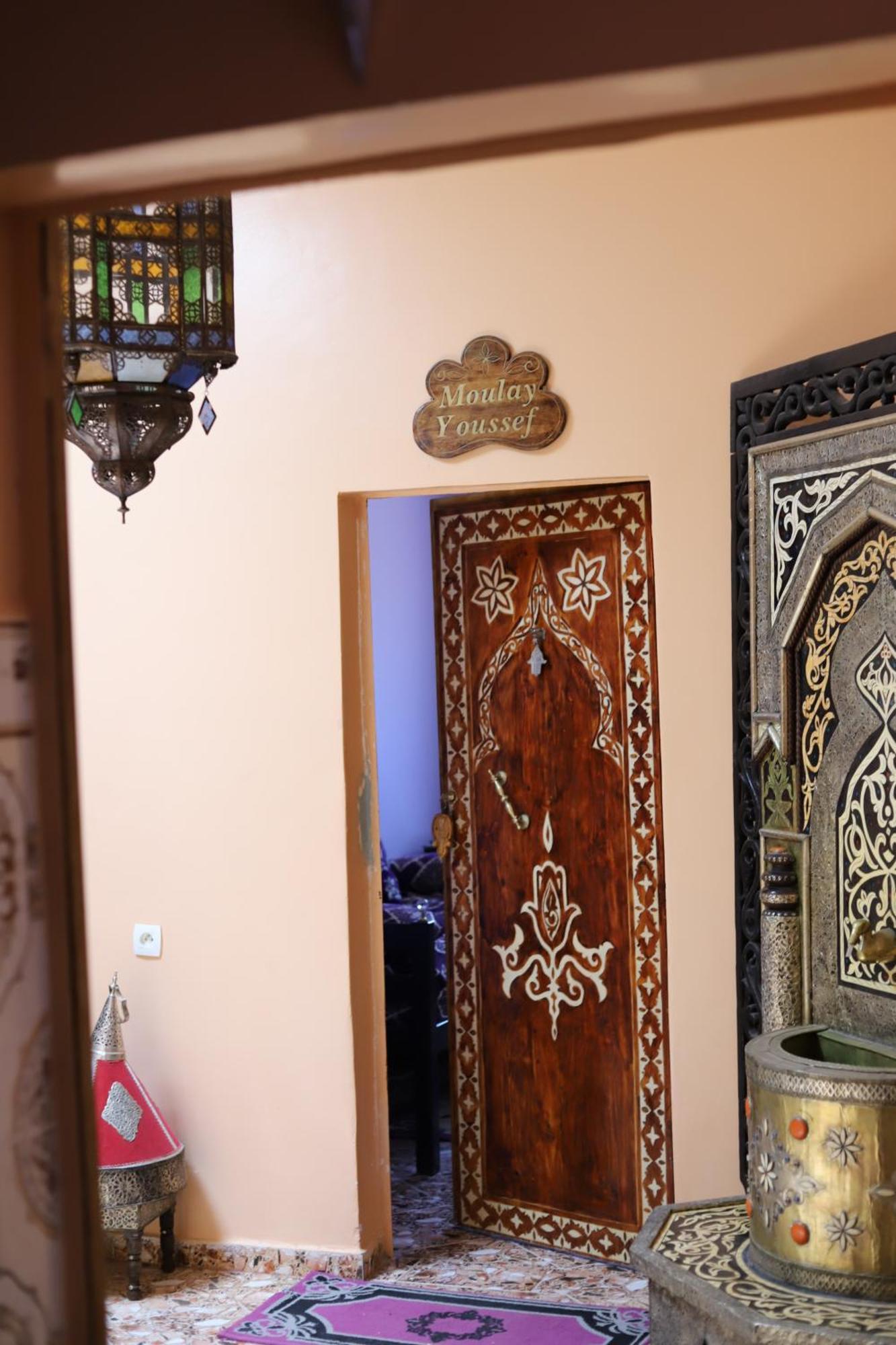 Dar Ilyana Hotel Ait Tiourhza Ngoại thất bức ảnh